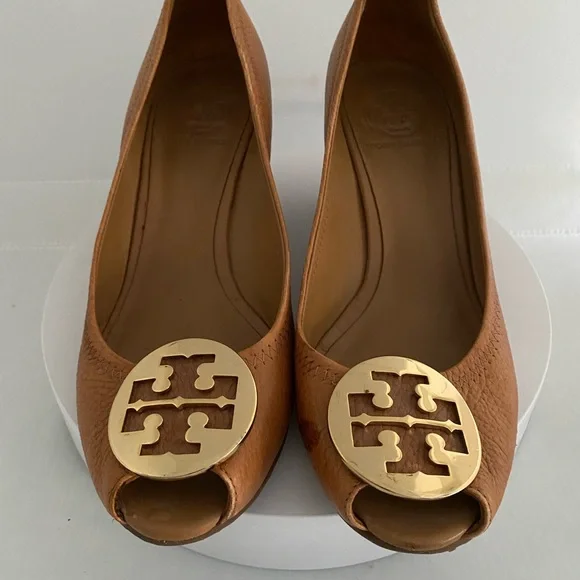 Tory Burch camel heals 9.5 - Picture 4 of 4